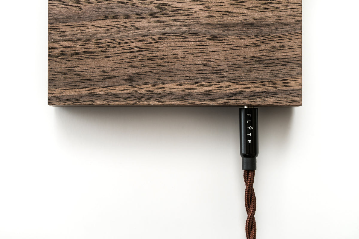 Flyte Manhattan levitating light bulb – Black Fodder Coffee